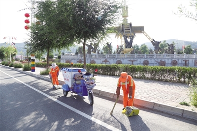 5A級(jí)景區(qū)創(chuàng)建工作中互助土族自治縣注重強(qiáng)化景區(qū)衛(wèi)生保潔工作--新聞中心