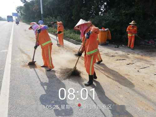 灑水降塵清潔路面 凈化夏日路域環境