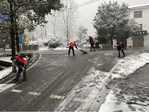 萍鄉(xiāng)上栗縣 冰雪天氣下的身影鳳凰網(wǎng)江西 鳳凰網(wǎng)