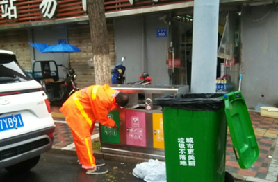 宿州市城管局埇橋分局:加強雨天道路保潔作業 營造良好城市市容環境